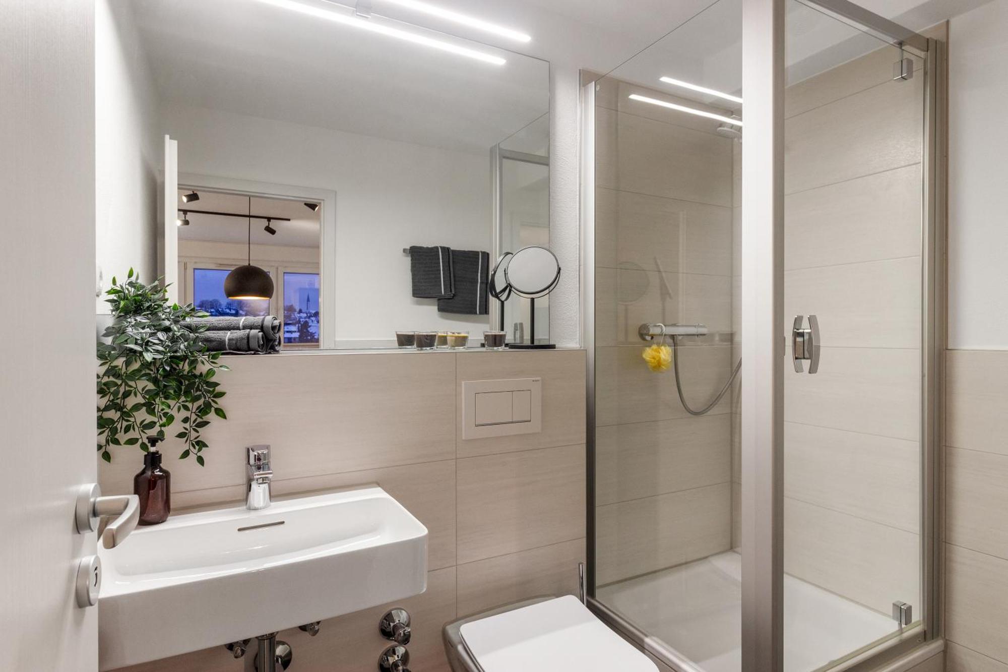 Appartement Fuer 1-2 - Wlan - Parkplatz - Homeoffice Kaiserslautern Luaran gambar